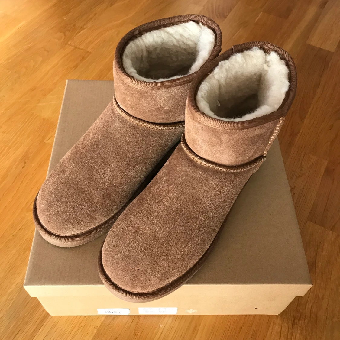 Uggsliknande boots Face NYA 40