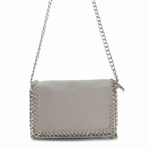  - Säljer denna populära väska ifrån scorett pga att jag har en liknande. Hur snygg som helst och passar till allt. Det är den lite större varianten. Mycket bra skick. Frakt tillkommer!!💖 Köptes för 400kr