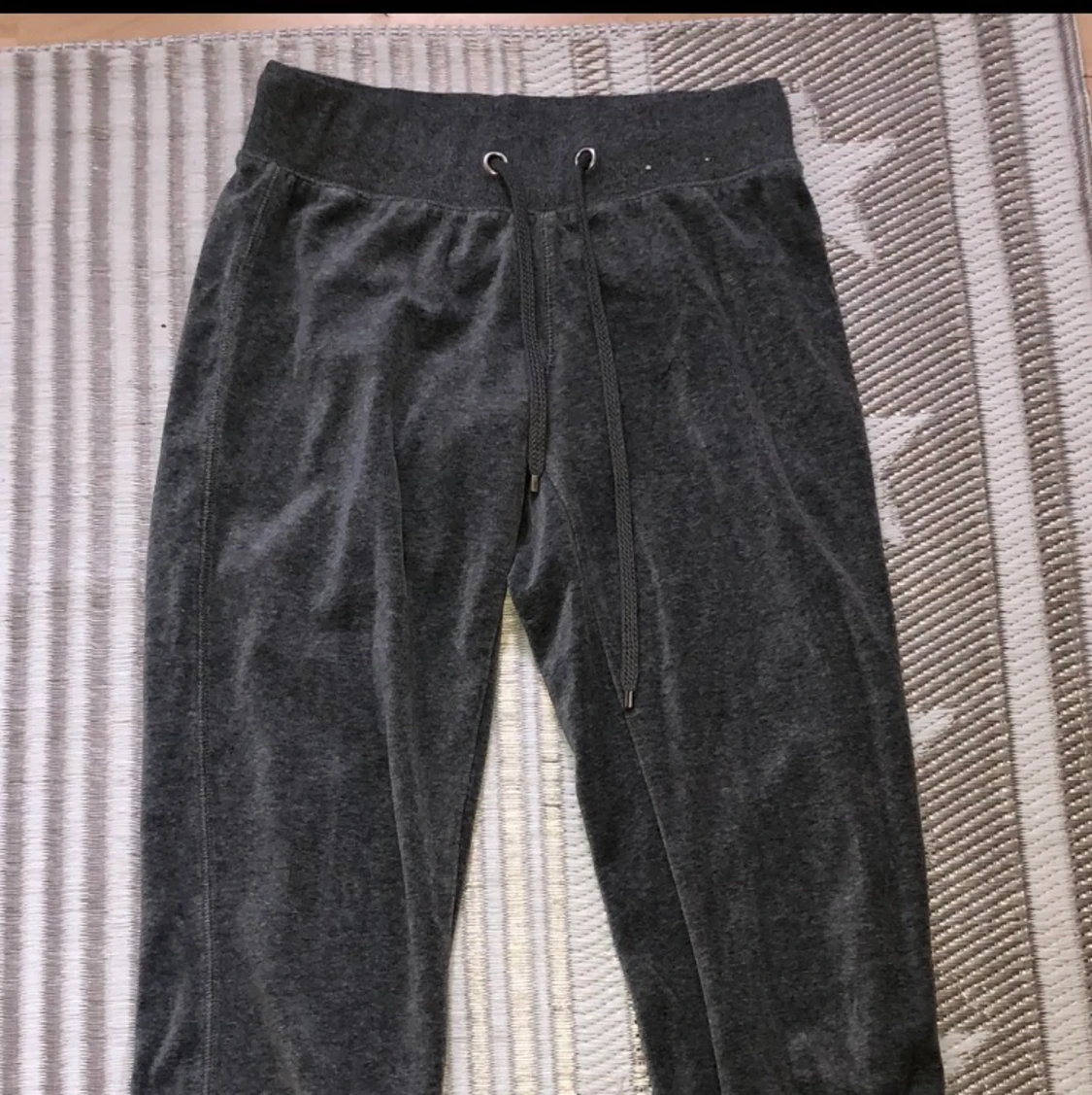 Cubus byxor i sammet