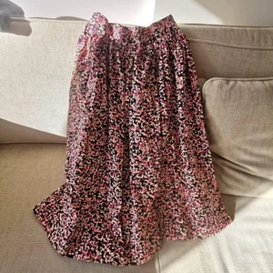 Lång kjol - Nya skick! 