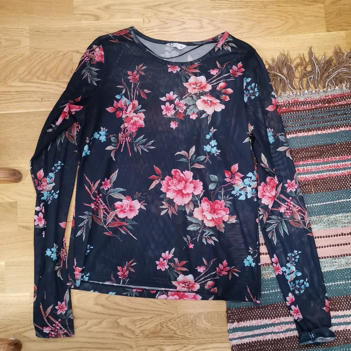 Topp från cubus - 90