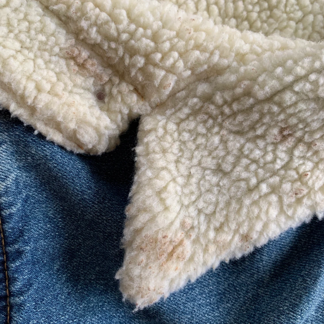 Croppad jeansjacka från Monki - 91