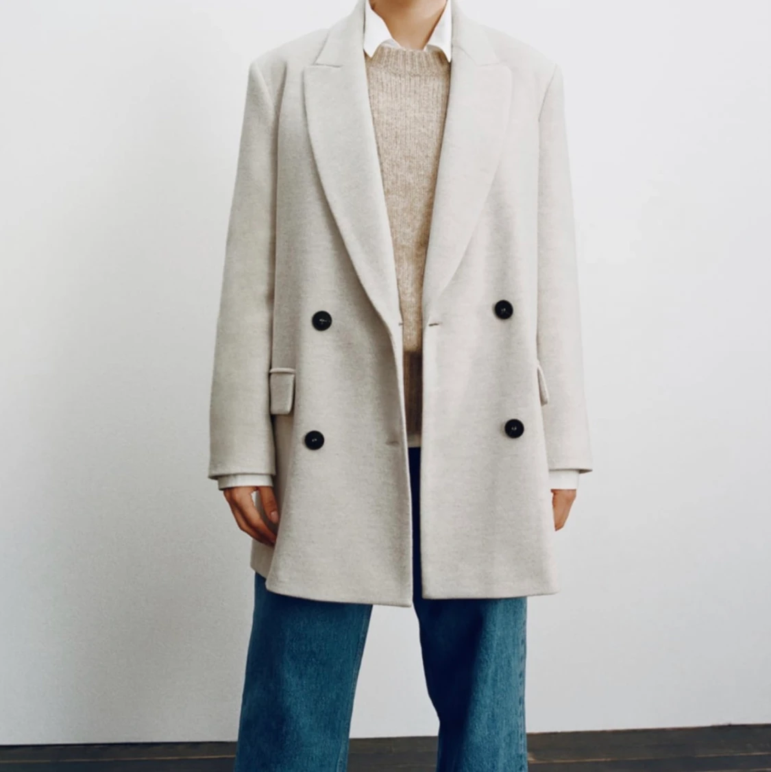 Ljus oversize kappa från Zara