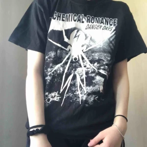  - My Chemical Romance t-shirt i strl M. Frakt ingår i priset✨
