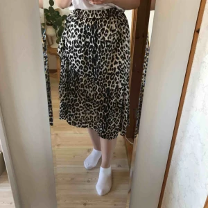  - Leopardkjol från gina i storlek 36. Sparsamt använd och condition är ok🐆 