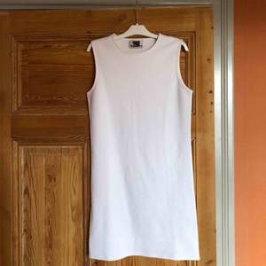 Tight and clean cut white sample dress from Acne Studios.  10/10 cond 