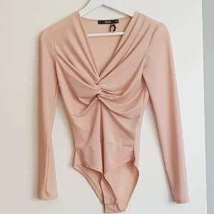  - Endast testad body strl xs   plus porto om de ska skickas samfraktar kolla mina andra annonser! Är ej omöjlig med priserna!