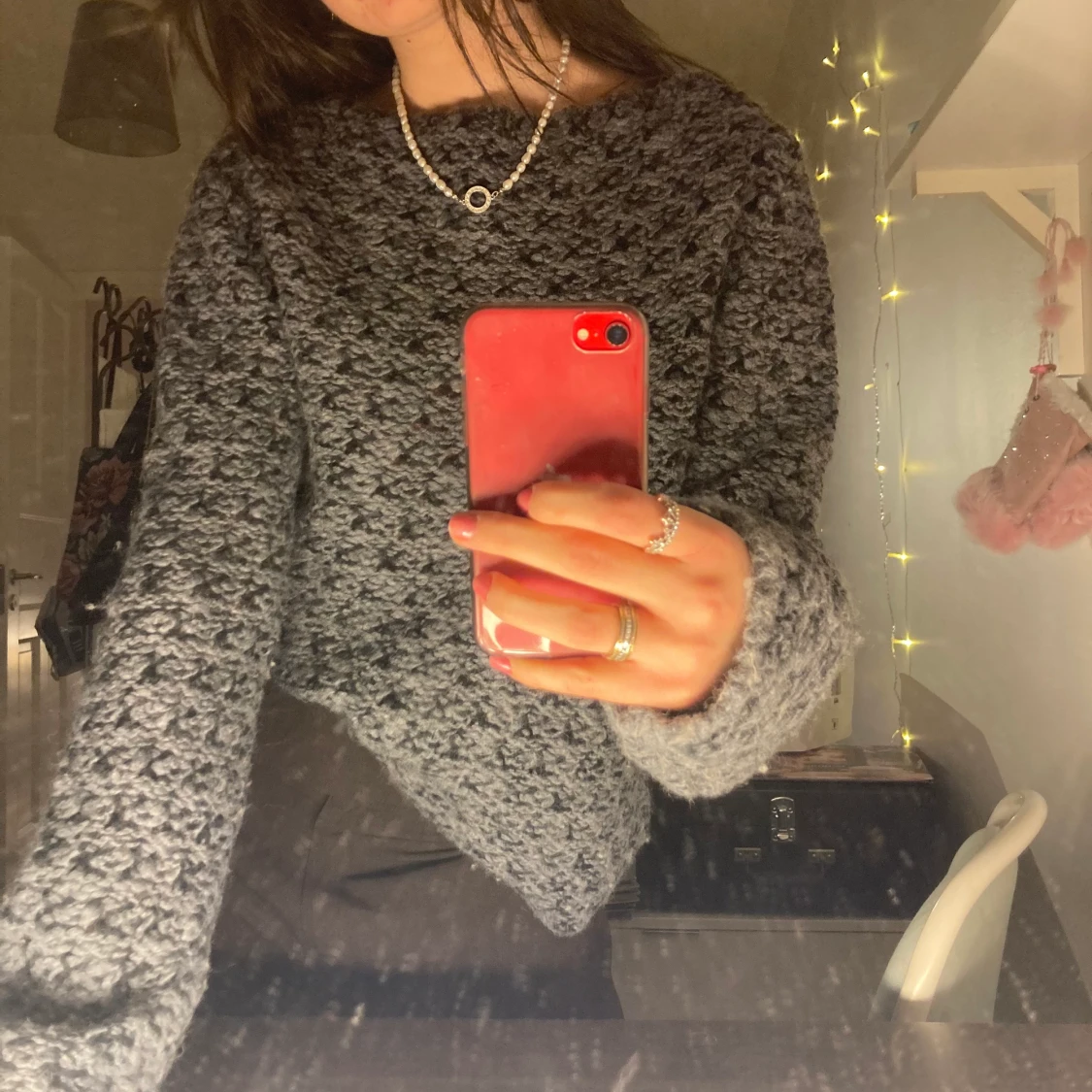 Grå och svart stickad tröja - 90