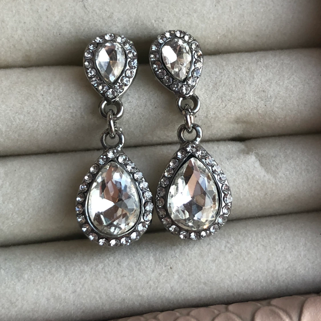 Silver örhängen 🤍 - 90