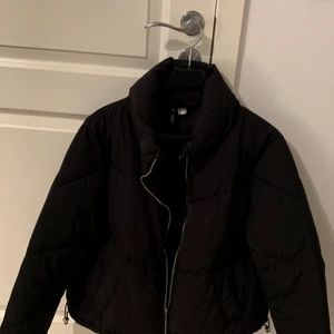 Puffer Jacket - Använd fåtal gånger stl S