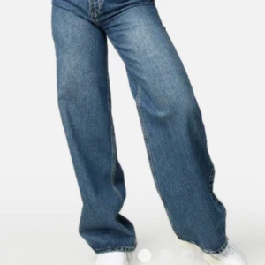 Helt nya junkyard jeans - Helt nya endast testade, storlek 27 motsvarar Storlek S köparen står för frakt🤍