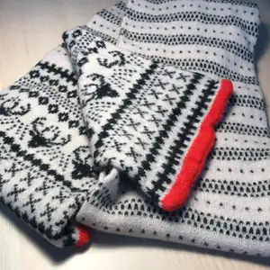Scarf; white, black and red colored; Christmas themed; 100% wool; 1.5 meters long