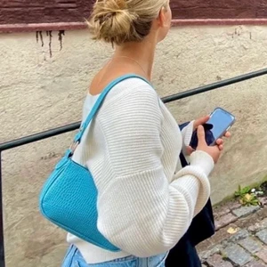 Baguette bag - Ljusblå. Nyskick!