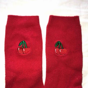  - Roliga och unika sockar som är köpta på marknad i USA. Använda 1 gång och sedan tvättade. FRI FRAKT