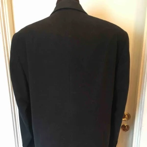  - Riktigt härlig gubbkavaj! Köpt på second hand! Fint skick!