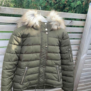  - Nypris: 699kr. Använd ett fåtal gånger. 