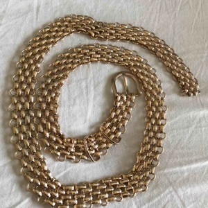  - Aldrig använd, hann ej göra retur på den. Sjukt snygg men kommer aldrig t användning tyvärr. Kan fraktas och pris kan diskuteras vid snabbt köp