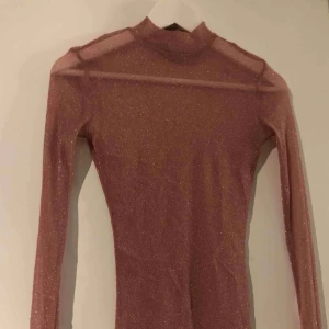  - Genomskinlig topp   Aldrig använd 