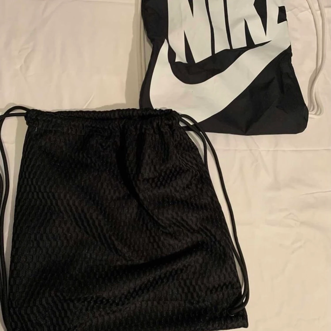 2 träningsväska för 50kr styck ny