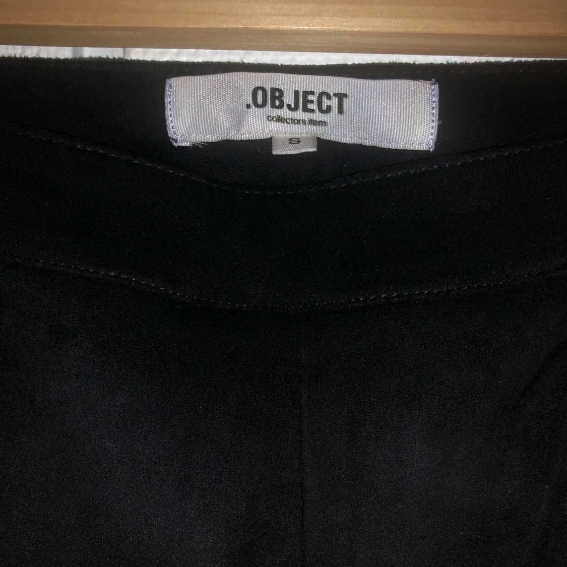 Kostymbyxor mocka  - 90