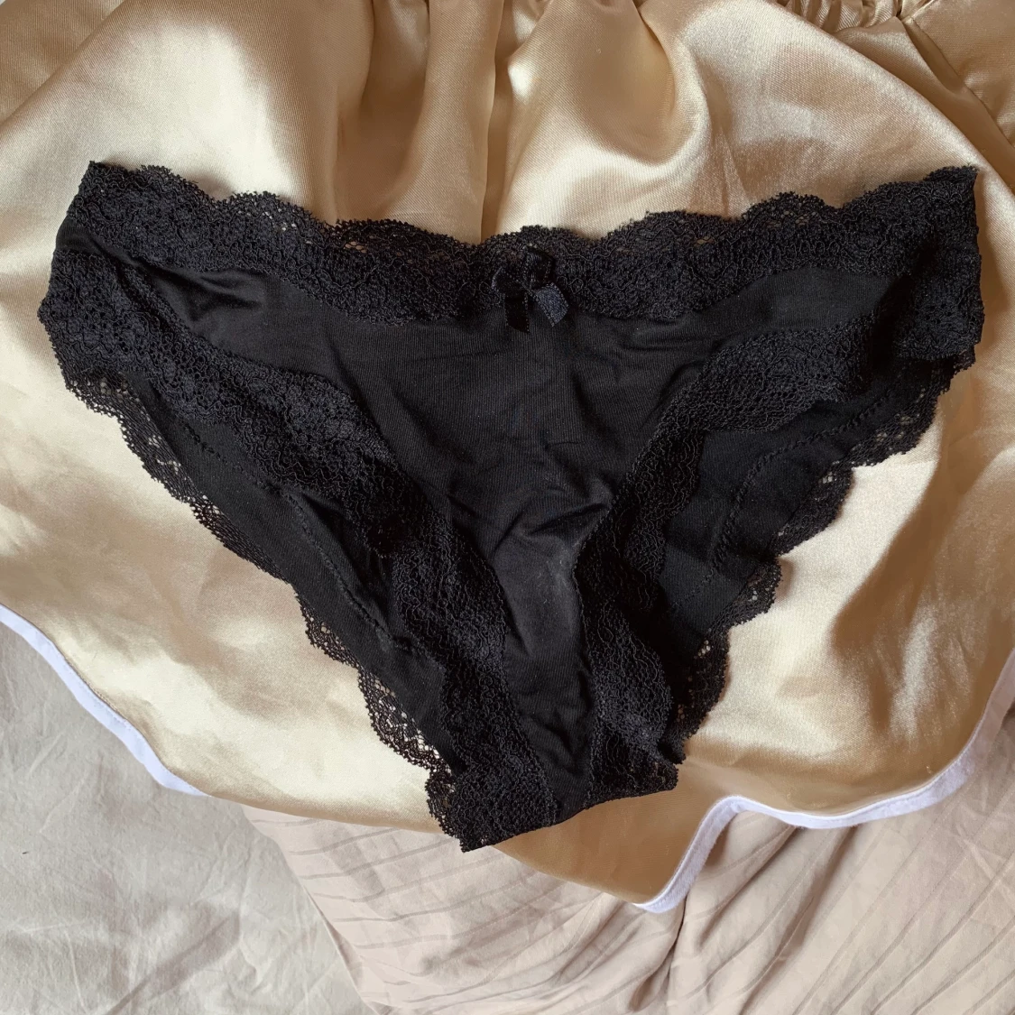 Spetstrosor med scrunch - 90