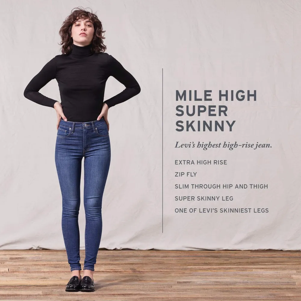 Säljer mina Levi's Jeans i modellen Mile high super skinny i färgen Catch me outside - Dark Indigo. Storlek 25/32. Bra/okej skick - bakfickornas sömmar har gått upp något. Ord.pris 1099 kr men jag säljer för 150kr. Köparen står för frakt.. Jeans & Byxor.