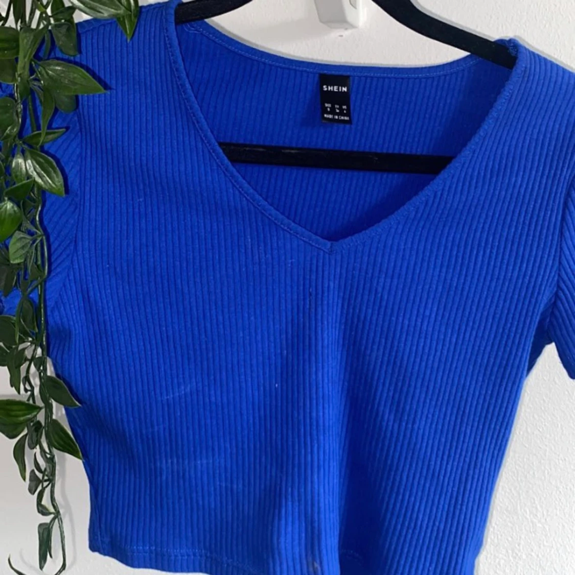 Marin blå tshirt - 90