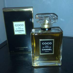 Helt ny Coco Chanel parfym. Förpackning öppnad och endast ett sprut som har sprejats annars helt ny.