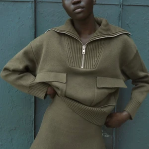 Tröja - Skitcool tröja från zara. Aldrig använd!!