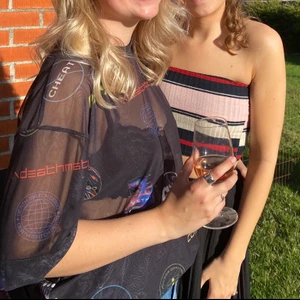 Mesh top - Skitcool mesh tröja från Collusion på Asos. Storlek S och använd ca 2 gånger. 🤩🤩 Köparen står för frakt 