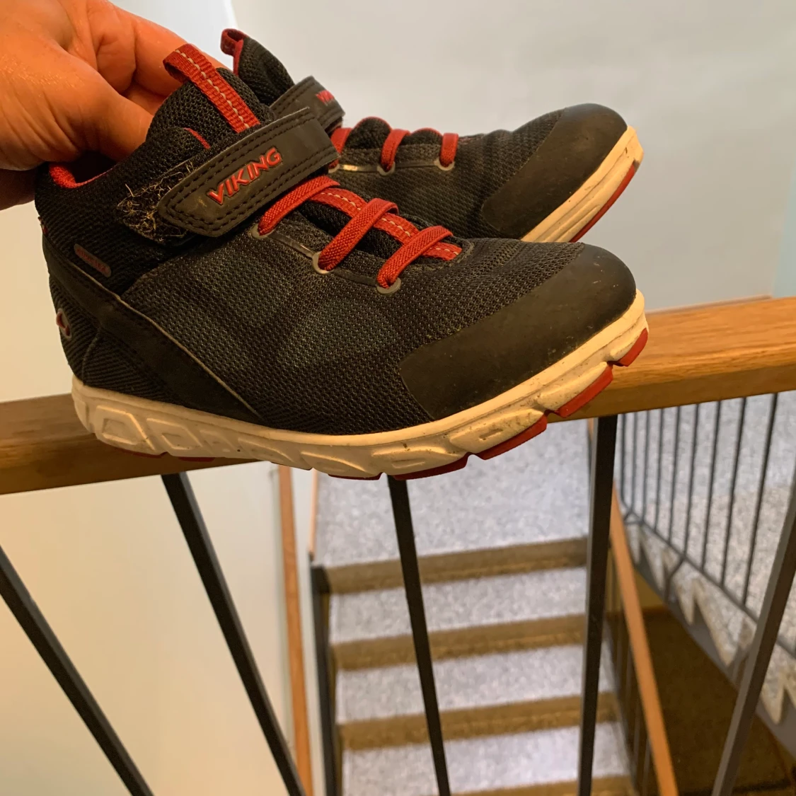Viking skor storlek 34