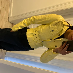 Daily Paper leather jacket - Light yellow ostrich embossed leather jacket with waistbelt, breast pockets and statement label in neck. Never worn