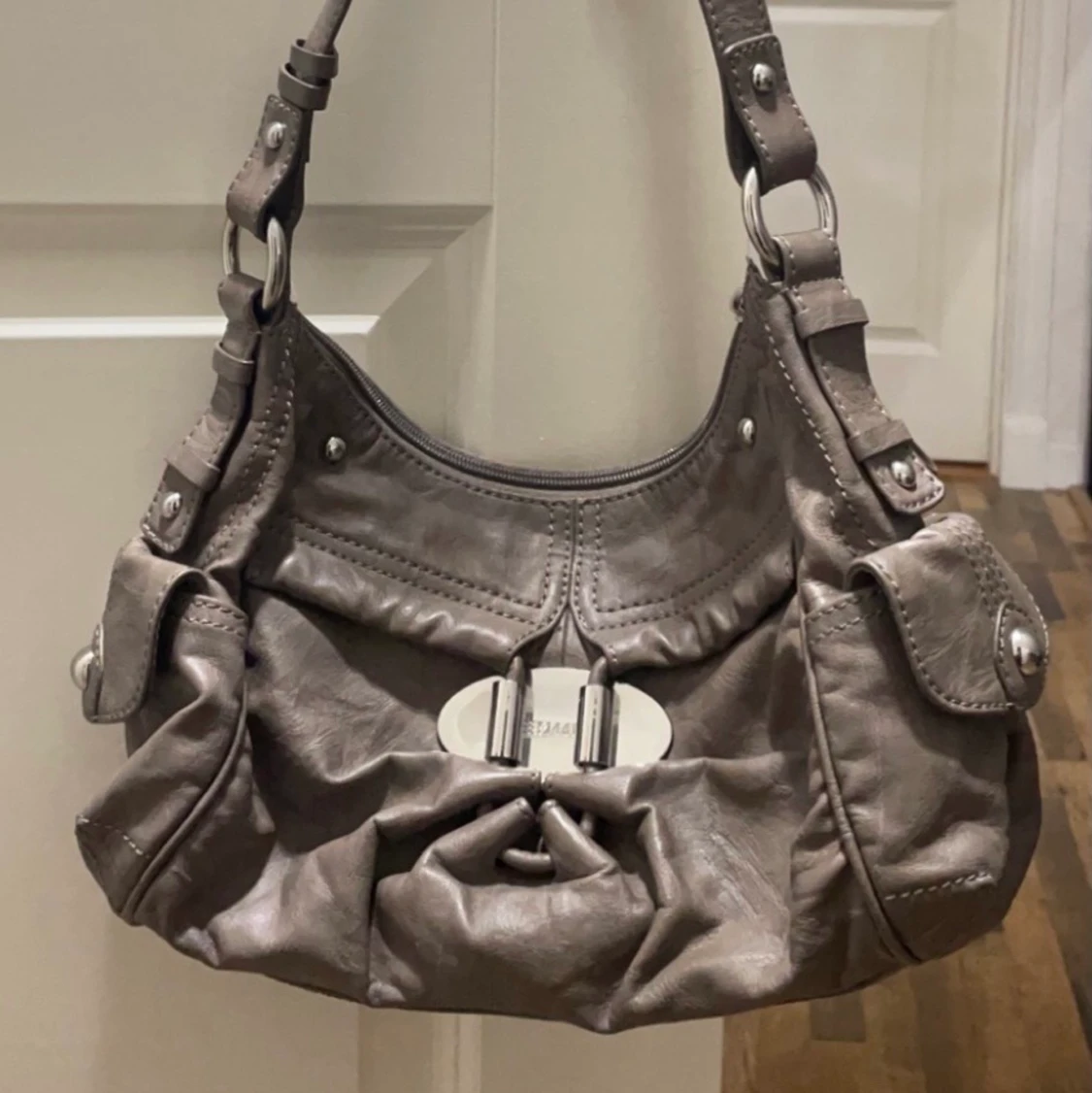 Snygg handväska💞 - 91