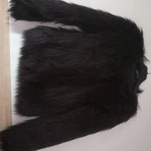 Oanvänd pälsjacka  - Säljer pga för stor, pris kan diskuteras. Kan mötas upp elr fraktas. 