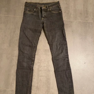 Cheap monday jeans - Cheap monday lågmidjade jeans w26 l32