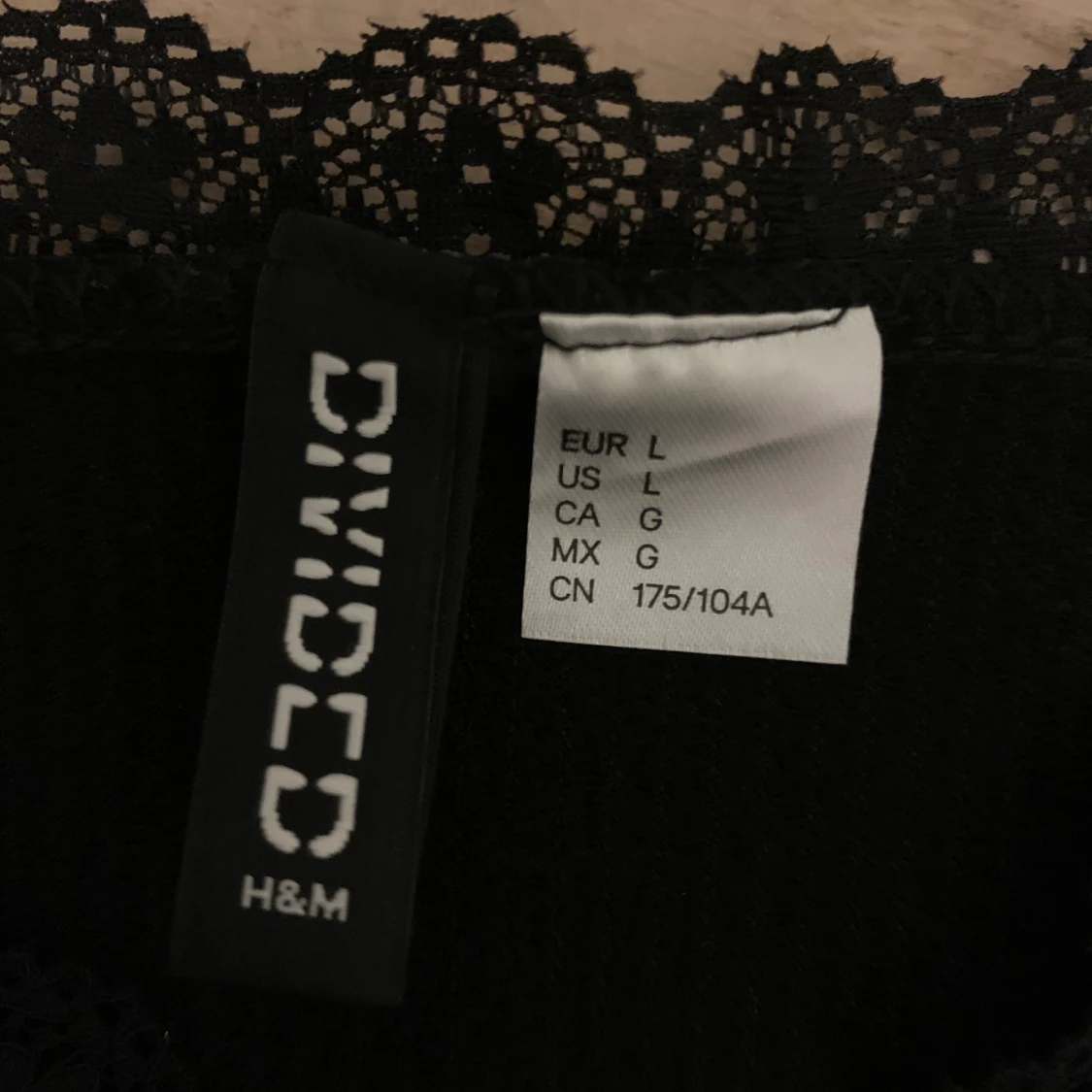 SPETSLINNE FRÅN H&M - 90