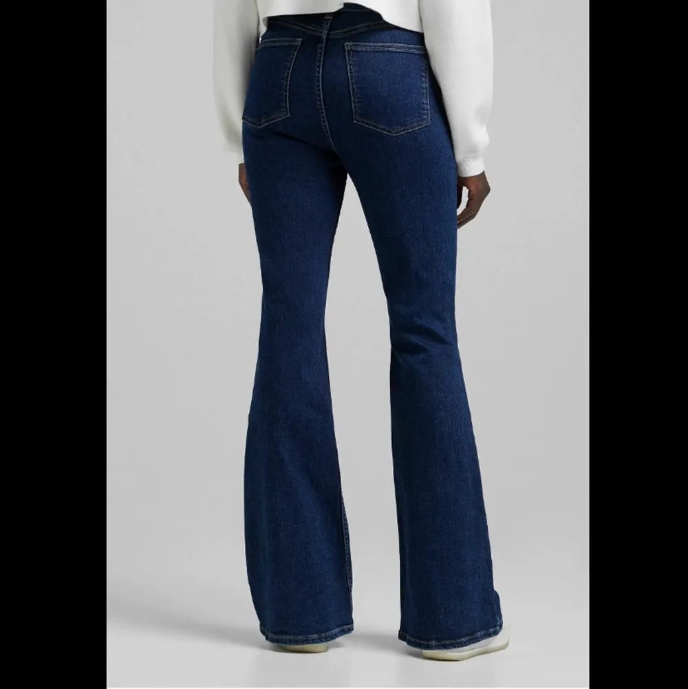 Från bershka, säljer pga blivit förstora <3 Spårbart frakt ingår i priset.. Jeans & Byxor.