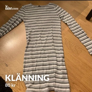 Klänning - Xs