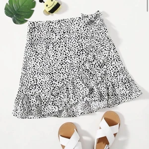 Shien 👌✨ - Original pris 70 kronor 