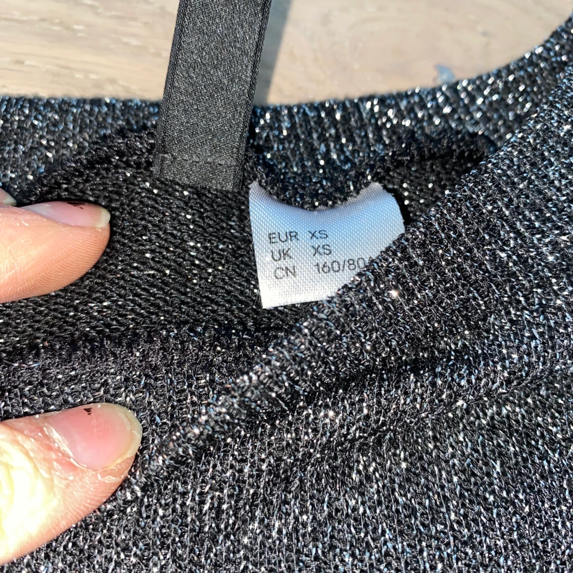  Glittrig långärmad tröja - 90