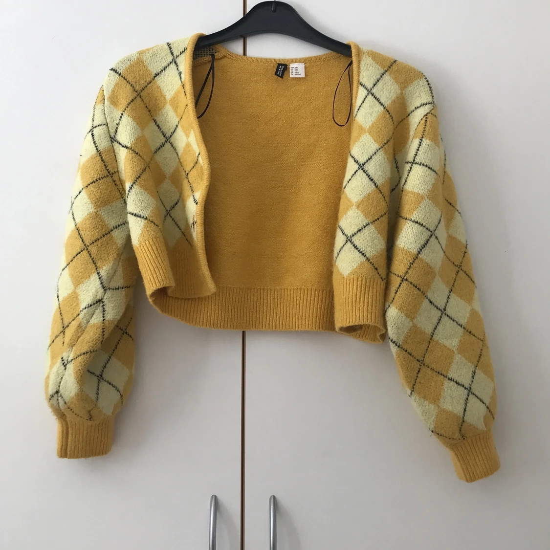 Gul Cardigan - 90