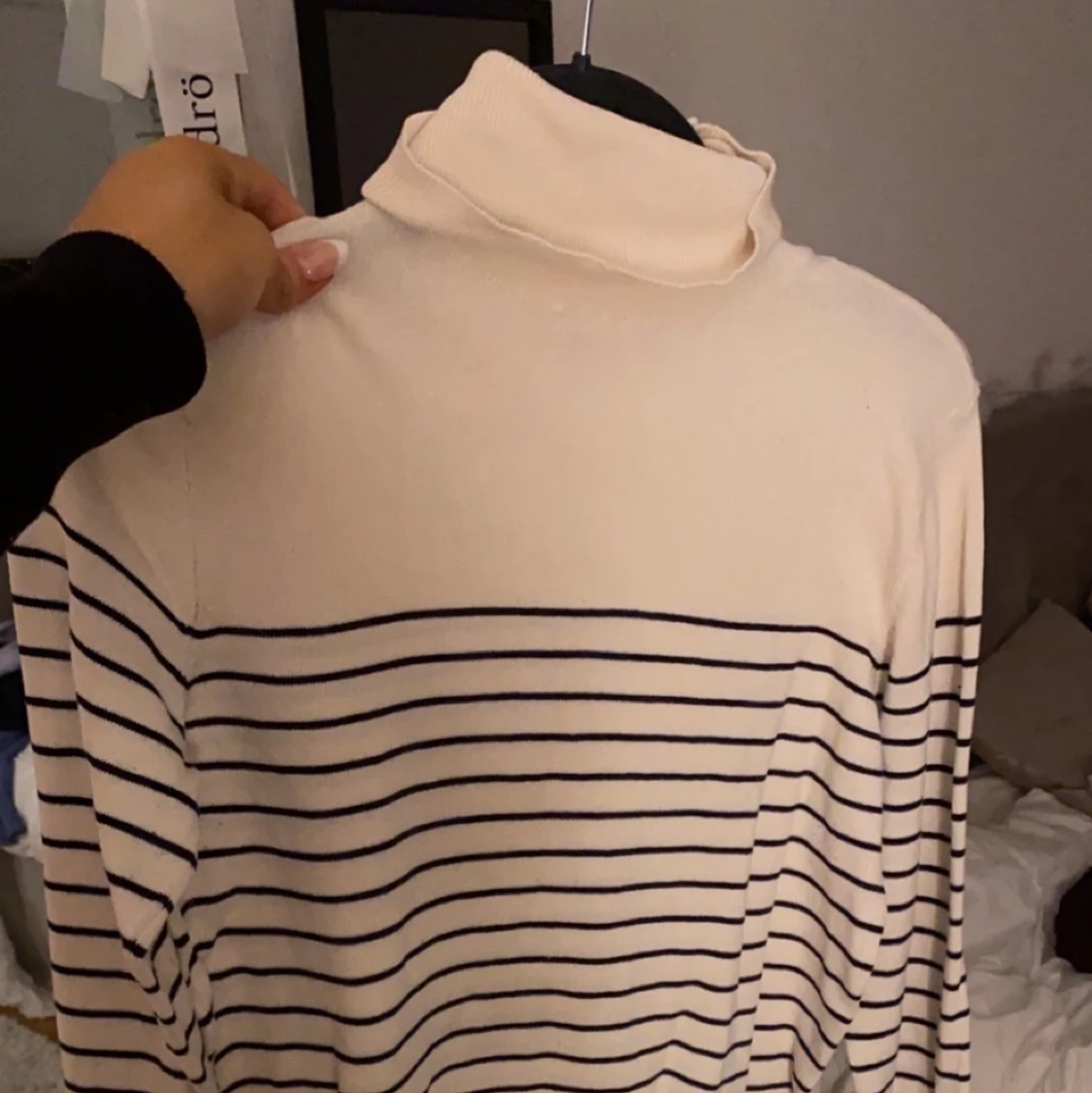 Fin randig tröja - 90