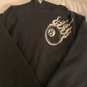 Vintage hoodie - Skitcool vintage hoodie i storlek M!