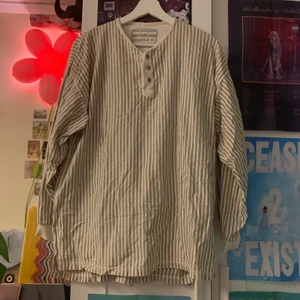 Randig tröja  - Så söt randig tröja!! 💋