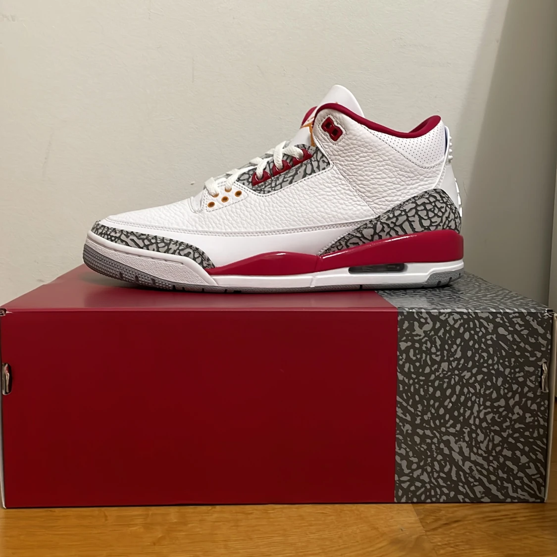 Jordan 3 Cardinal Red