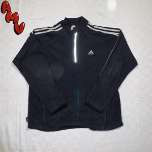 Vintage Fleece Zipper - Adidas Fleece Zipper.                                                                     No size tag                                                                                Fits like L                                                                               Skick 10/10                                                                       Modellen är 185cm lång. Mer finns på sidan, skriv vid ytterligare frågor eller funderingar♻️🔌 Priser går alltid att diskuteras!