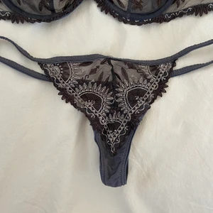 Chantelle lingerie thong M - You can get the entire set, super condition, lingerie, dark gray, Chantelle 
