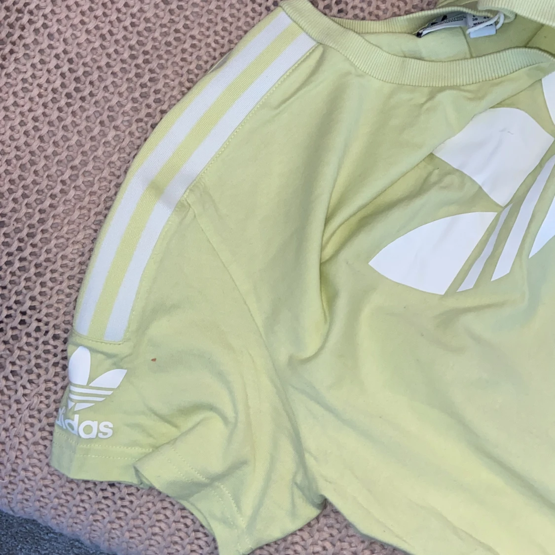 Neon gul Adidas tröja,äkta  - 91