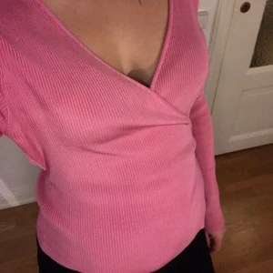 Omlottblus  - Rosa omlottblus! Storlek 36 ungefär :) 