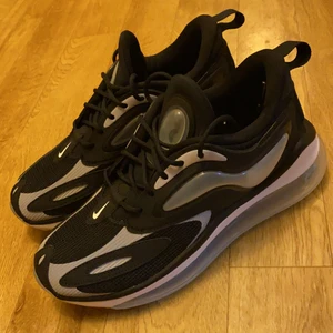 Nike air  - Använd 1 gång 